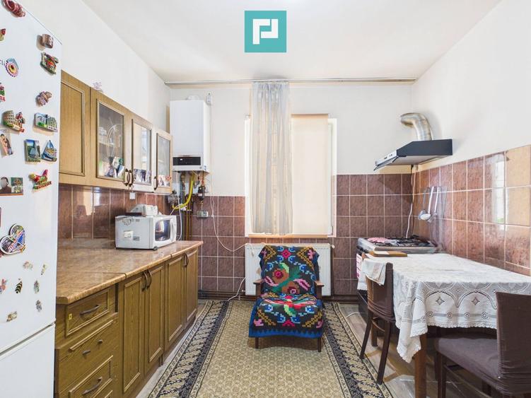 Casă de familie cu grădină și potențial în Giroc