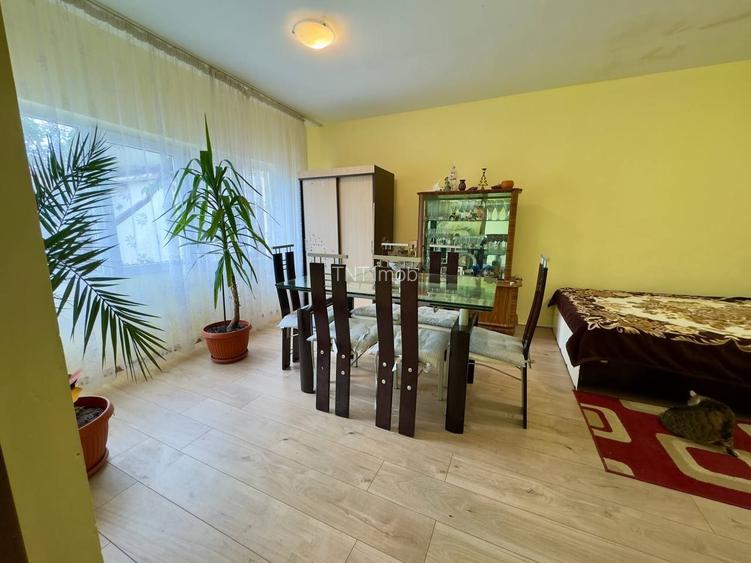 Casa individuala Giulesti | Renovata 2025 | Capat Tramvai 11 - 27