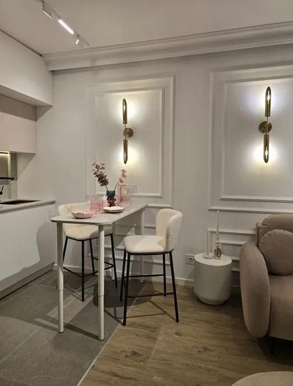 Studio Spatios - Estoria City / 5 minute Metrou Nicolae Teclu / Pallady