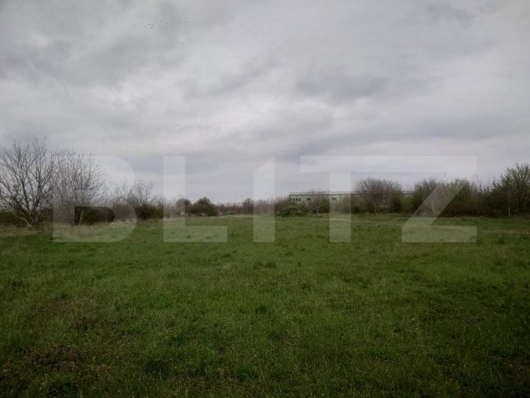 Teren intravilan, 3515 mp, zona Crevedia