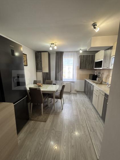 Apartament de vanzare - 3 camere - complet mobilat și utilat - Zona Tudor