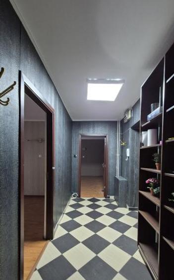 Spatiu Birouri | Decebal | Etaj 1 | Stradal | Pretabil Firme