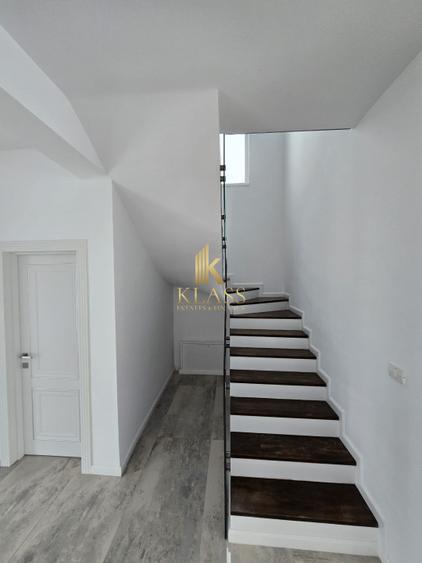Vila 4 camere Premium Voluntari de vanzare