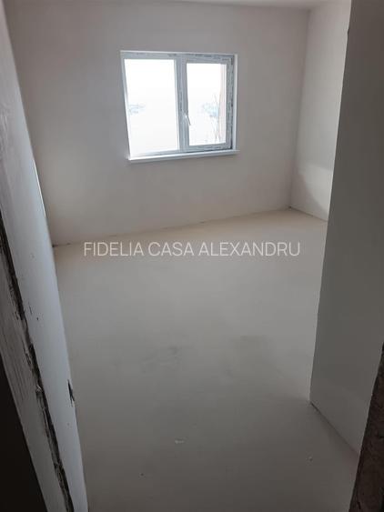 Apartament 4 camere de vanzare Centru - 3