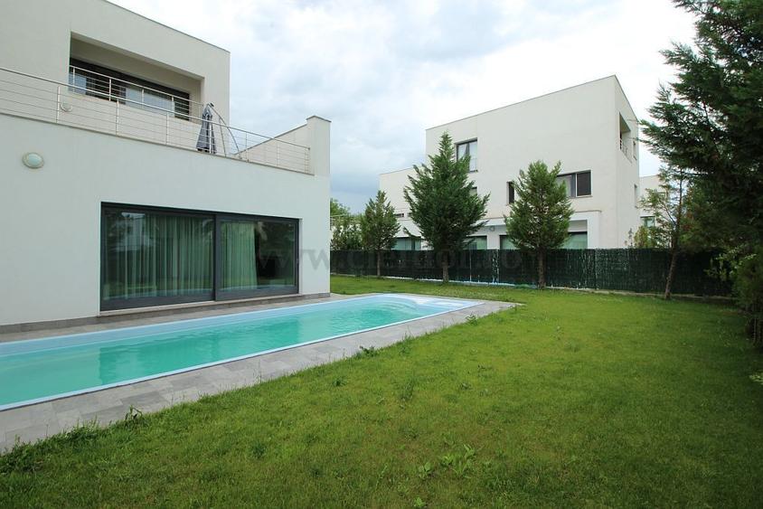 Vila de Lux cu Piscina in apropiere de British School