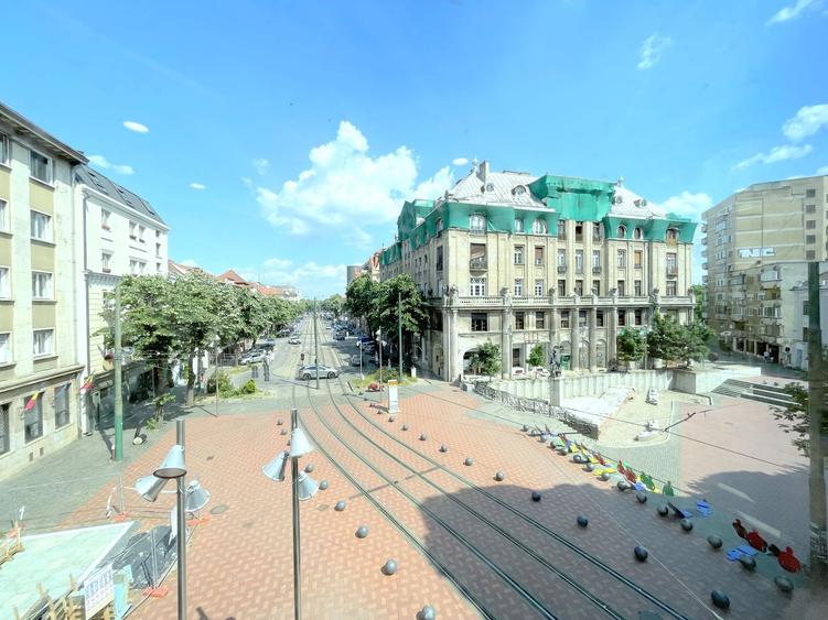 Spatiu birouri - 87 mp I zona Ultracentrala - Piata Unirii