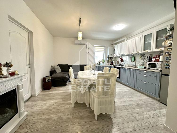 Apartament cu 3 camere de vanzare, mobilat, etajul 2, Giroc, Timis