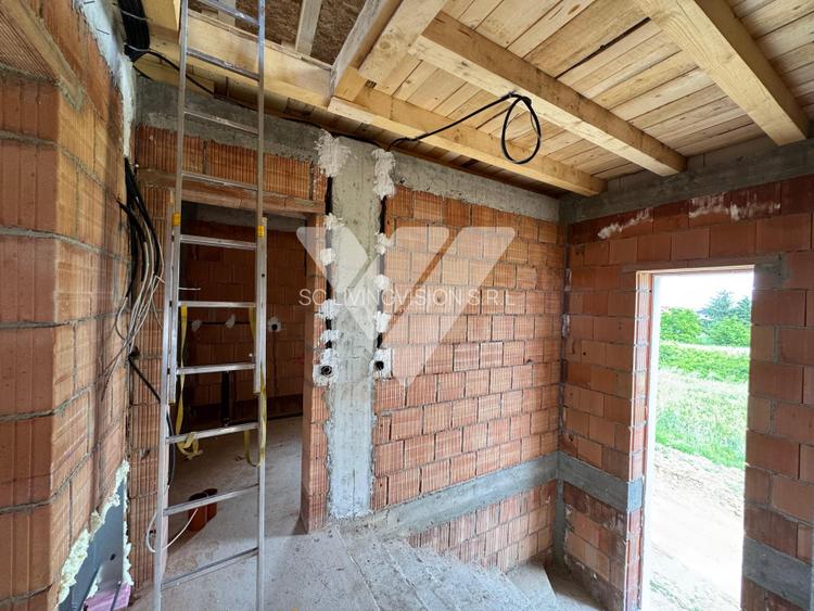 Casa individuala de vanzare 4 camere 2 bai teren 310 mp Cristian Sibiu - 6