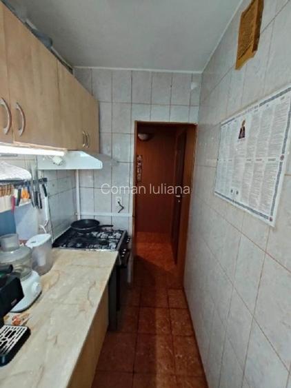 Direct Proprietar | Apartament 3 camere de vânzare – Cartier Florilor, Brașov  - 11