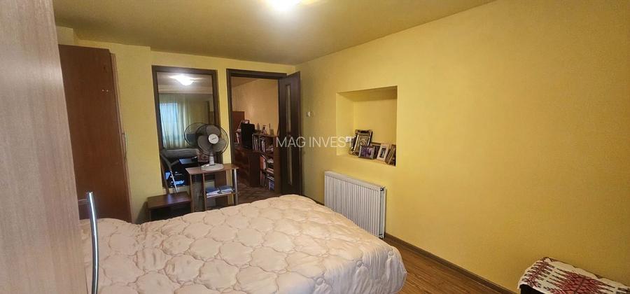 Casa Vânători, SU 140 mp, teren 1107 mp, toate utilitățile - 12