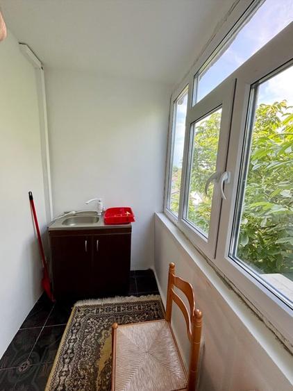 Apartament cu 2 camere decomandat, 54 mp | 2 balcoane | Zona Rândunelelor, Năvod
