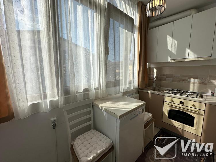 3 Camere, etaj 2/3, loc de parcare, complex privat – Cug, Expomobila