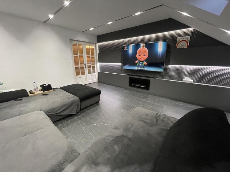 Casa S+P+E+M | 605 mp utili | 10 camere | 3 bucatarii | 4 bai | 3 terase | Garaj