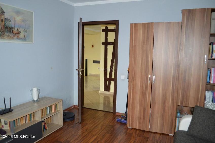Glambocu - Bascov, Casa constructie 2008, teren 1066 mp - 12