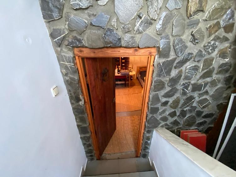 Vanzare casa vila 5 camere zona Crangasi