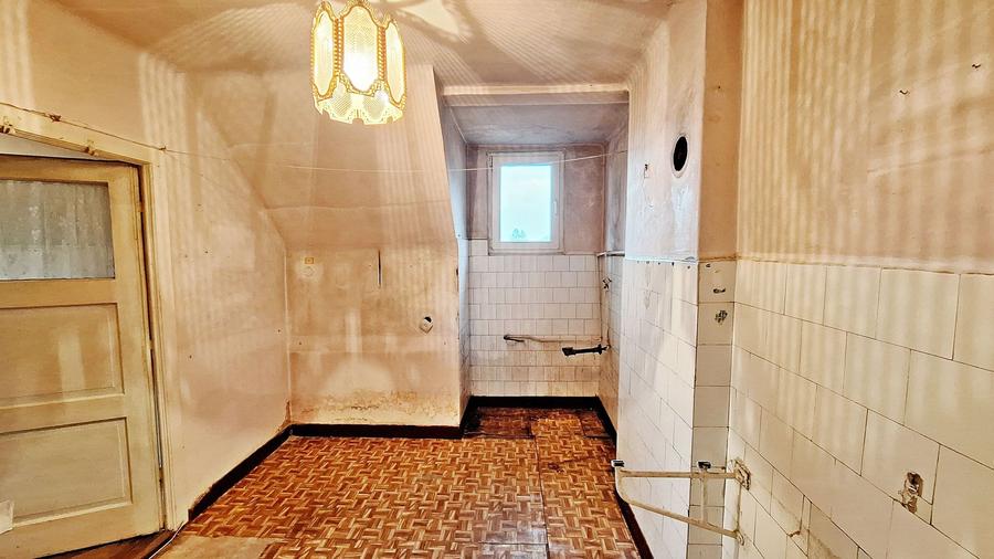 Apartament 2 camere in vila la poalele Tampei, 105000 euro