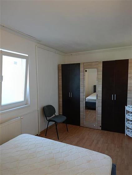 2 CAMERE, MOBILAT SI UTILAT LANGA PIATA DOINA, SAGULUI!