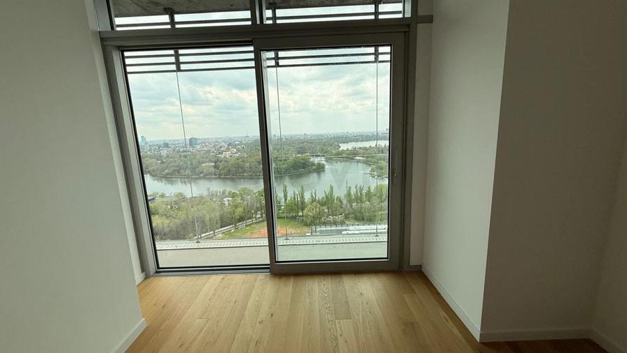 REA1028682 2 CAMERE UPSITE CU VEDERE CATRE LAC