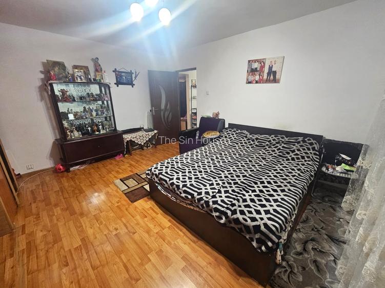 Oportunitate Rar întalnită I Apartament cu 3 Camere de Vanzare I Zona Aviatiei - 2