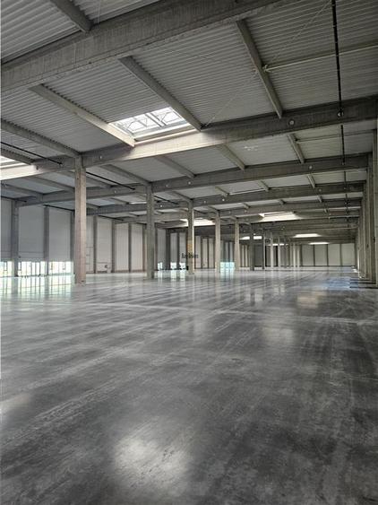 Spatii Industriale - 9500 mp - Logistica - Productie - Depozitare - Distributie