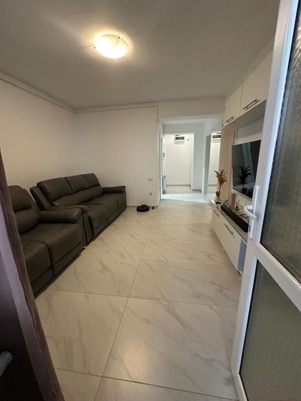 Apartament 4 camere de Vanzare Bragadiru ( zona foarte buna )
