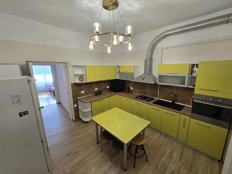 Apartament in Vila Central 3 camere