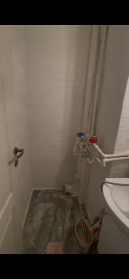 Apartament cu 2 camere, etaj 2/4, zona Tatarasi