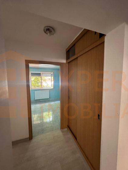 Apartament 3 Camere de Vânzare Tomis Nord | Parter | Boxă