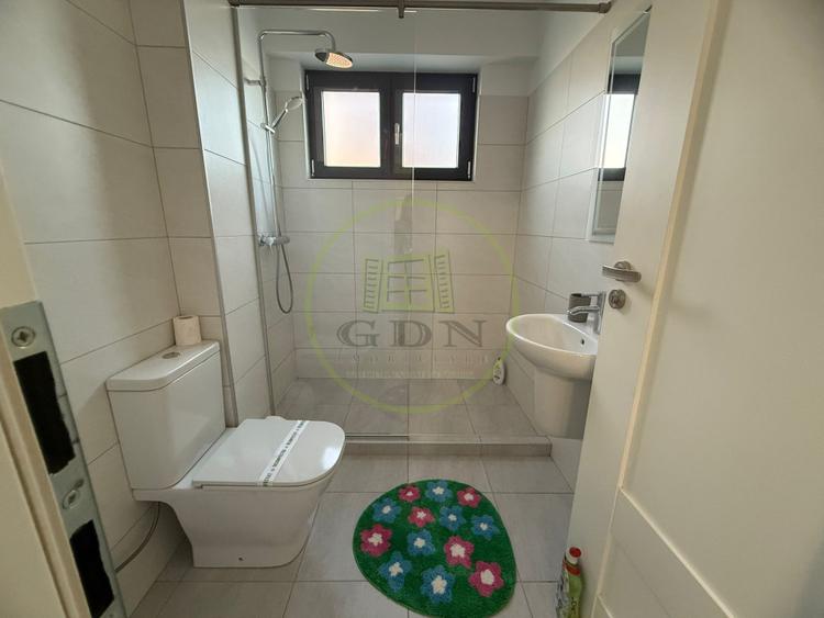 Apartament 3 camere, decomandat, 73mp, cartier Craiovita Noua, zona Promenada