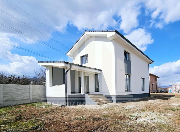 Casa individuala | La cheie | 112 mp | 340 mp teren | Alba-Micesti