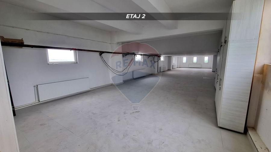 Clădire mixtă de vânzare, 1.055 MC, teren 350 mp str. Fabricii BM