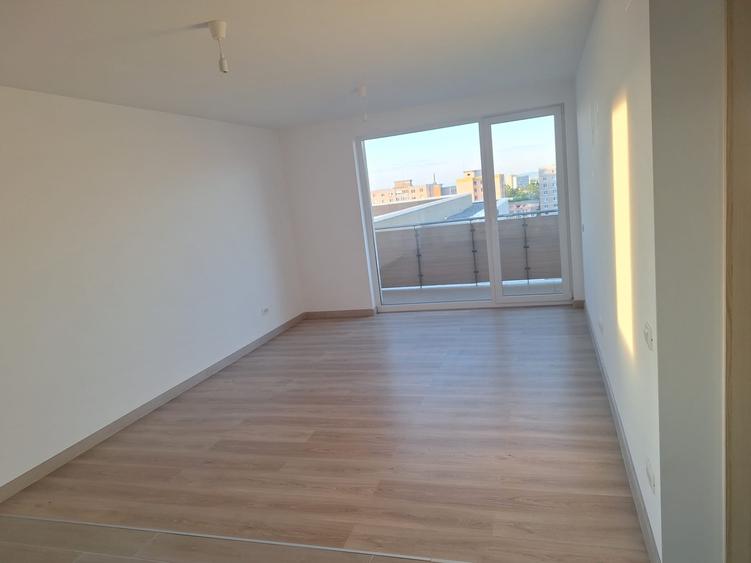 Apartament 2 camere decomandat | Urban Plaza | 55 mp | Nemobilat | Loc de parcar