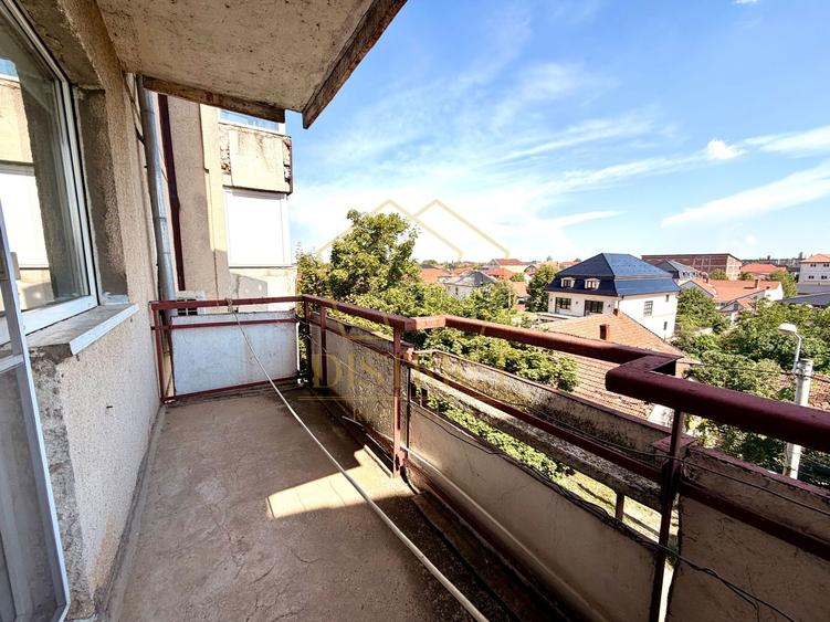 Apartament decomandat cu 2 camere | Steaua