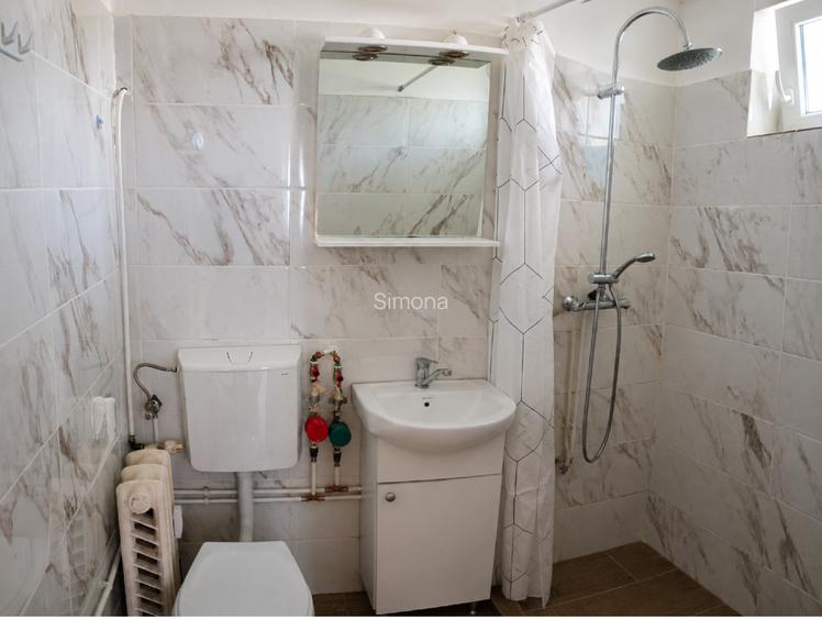Proprietar vând apartament 2 camere ultracentral Parc 1 Decembrie 2 balcoane, AC - 7