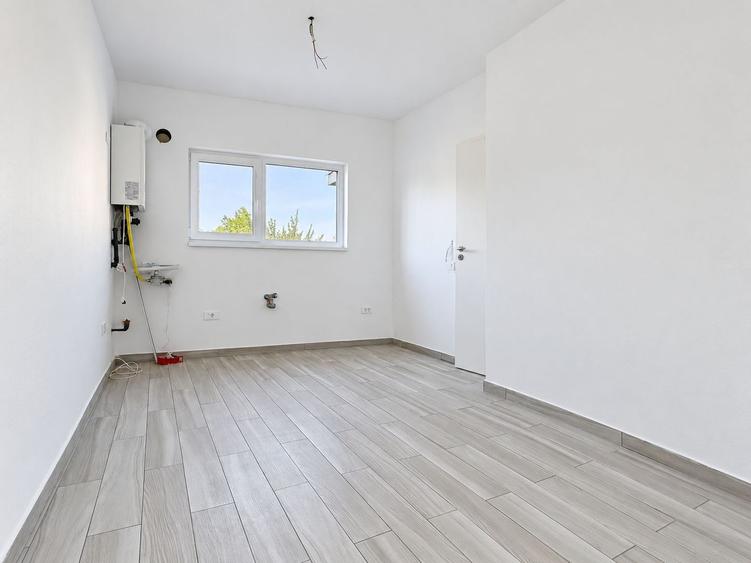 Casă duplex cu 5 camere, spatioasa, în zona Aradului, Timișoara