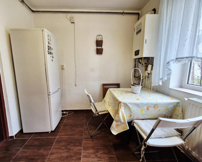 Apartament 2 camere de vânzare – zona Tomis 2 – centrală pe gaz