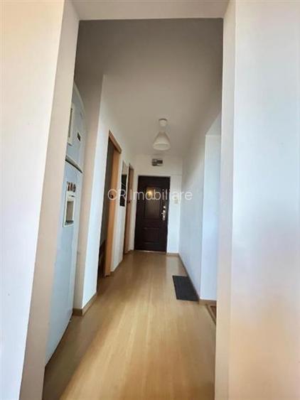 Vanzare apartament 4 camere Piata Dorobanti