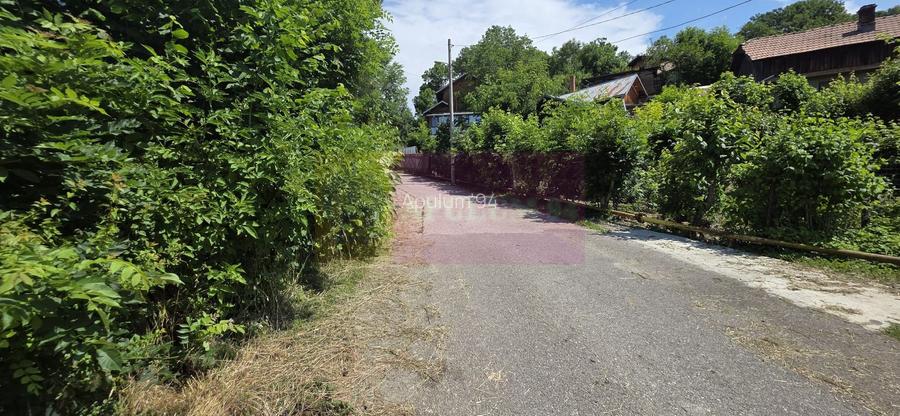 Teren intravilan 3159 mp de vanzare in Comarnic - 3