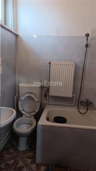 Tatarasi zona Piata Chirila teren 576mp cu casa si anexe (pretabil  si privatiza - 10