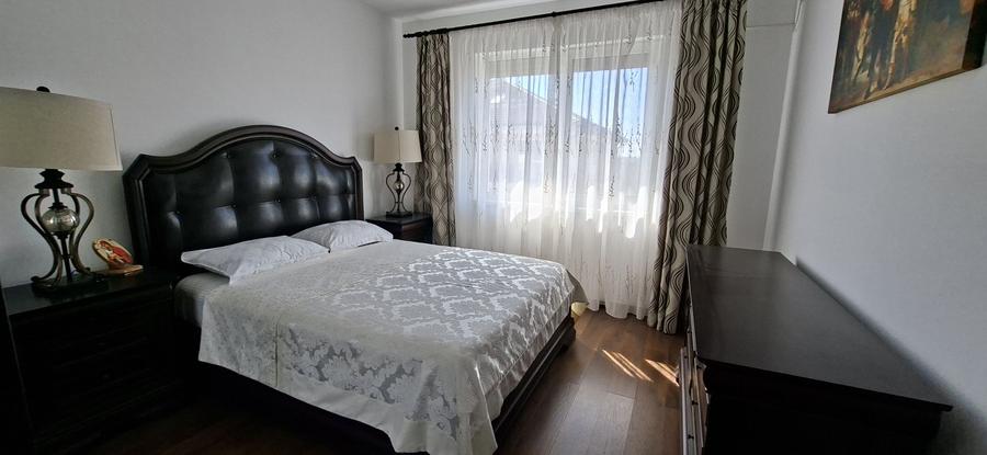 Apartament mobilat si utilat cu 2 locuri de parcare