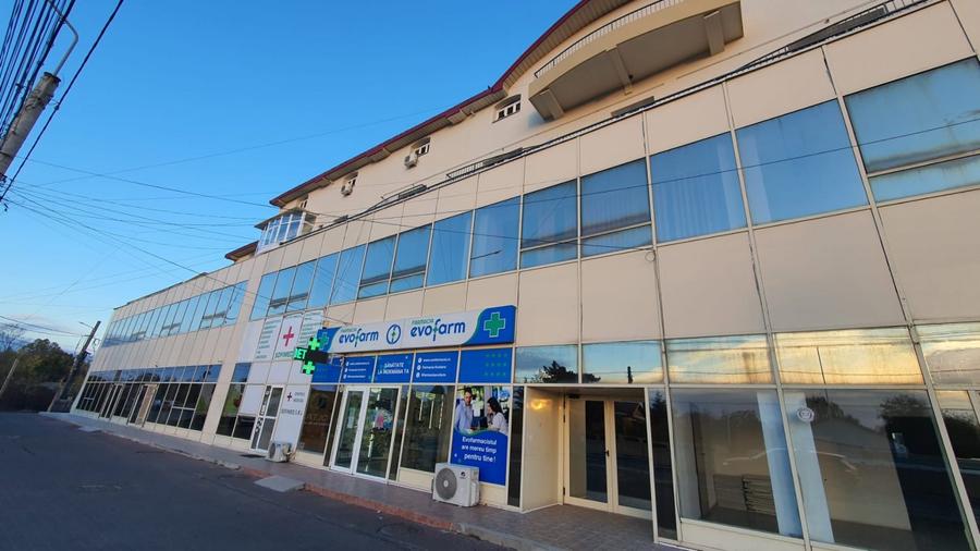 Spațiu comercial de vanzare in Saftica - DN1