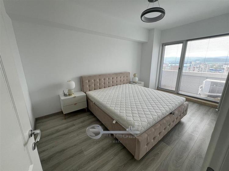 4 CAM TATARASI VENETIA, INTABULAT, MOBILAT, UTILAT, LOC DE PARCARE