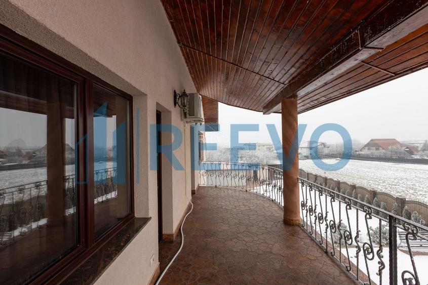 Casă/Vilă cu foișor | 1.000 mp teren | Măgura - 54