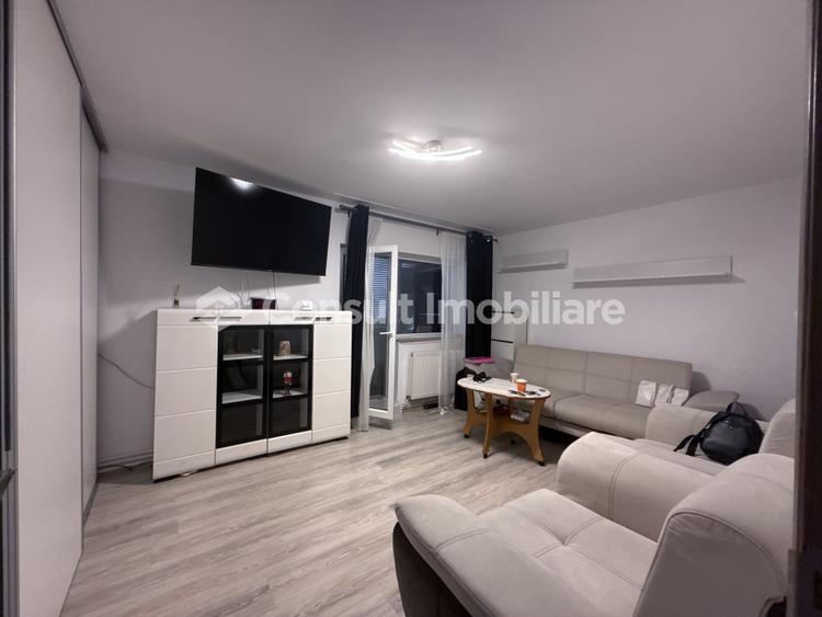 Apartament 3 camere| Intre Lacuri