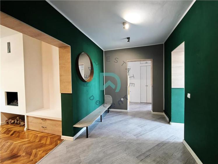 4 camere, centru, parcare, priveliste unica