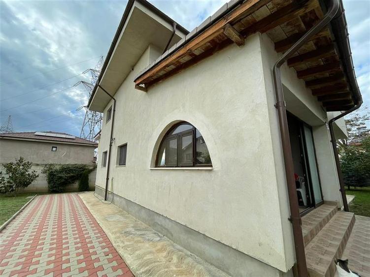 Vila P+1 de vanzare zona 9 Mai Tulcea