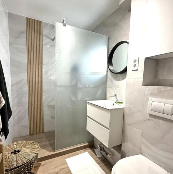 2 camere, 10/11, anvelopat, centrala-Lujerului