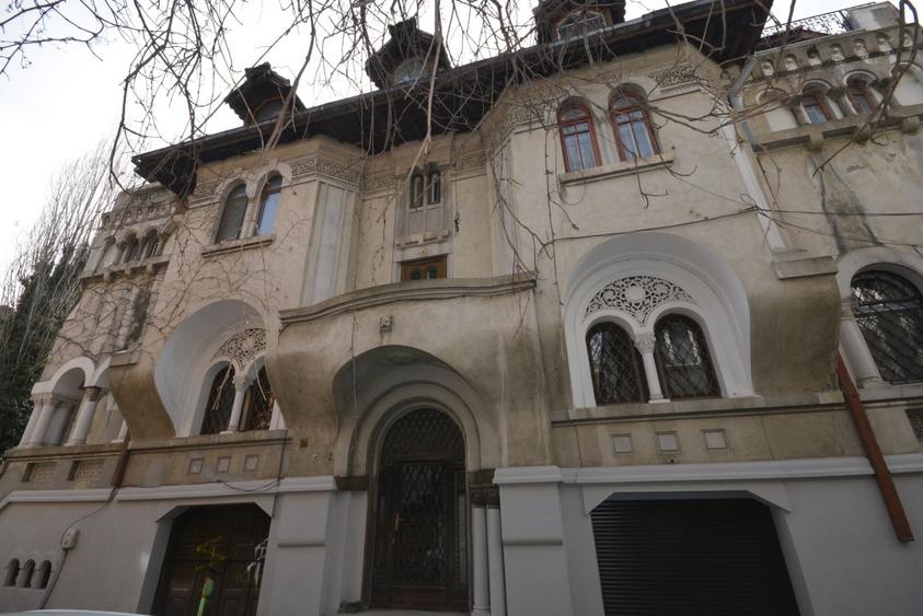 COMISION 0 Spațiu birouri 75 mp, intretinere mica – (vilă interbelică) Dorobanti