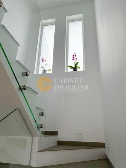 Vila PREMIUM - 4 camere - 3 bai - garaj - 210 mp utili - 2022 - mobilata