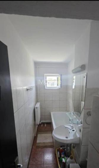 apartament 2 camere zona Tomis nord 400 E - 3